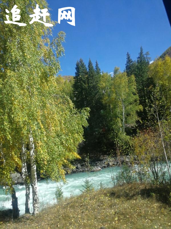 鄂豫两省交界的地方有一座山叫桐柏山，主峰名曰太白顶，海拔1140米，它是鄂豫两省随州境内的分水岭.