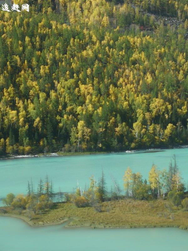 鄂尔多斯草原旅游区，2004年8月开始运营，**AAAA级旅游景区，位于内蒙古鄂尔多斯市杭锦旗锡尼镇西南9公里处，是内蒙古中西部接待规模较大的草原休闲度假旅游区之一。