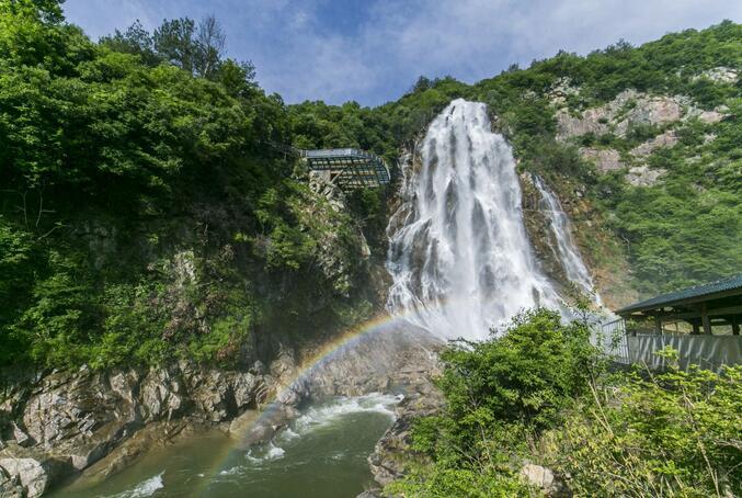 安庆大别山彩虹瀑布