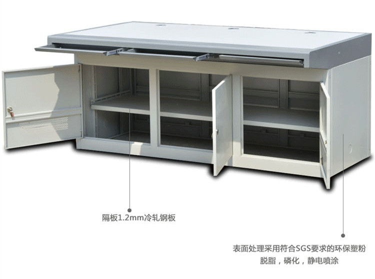 石嘴山吴忠固原中卫市三联平台机柜 监控操作台 安防监控机柜 三位操作台 三联平台机柜