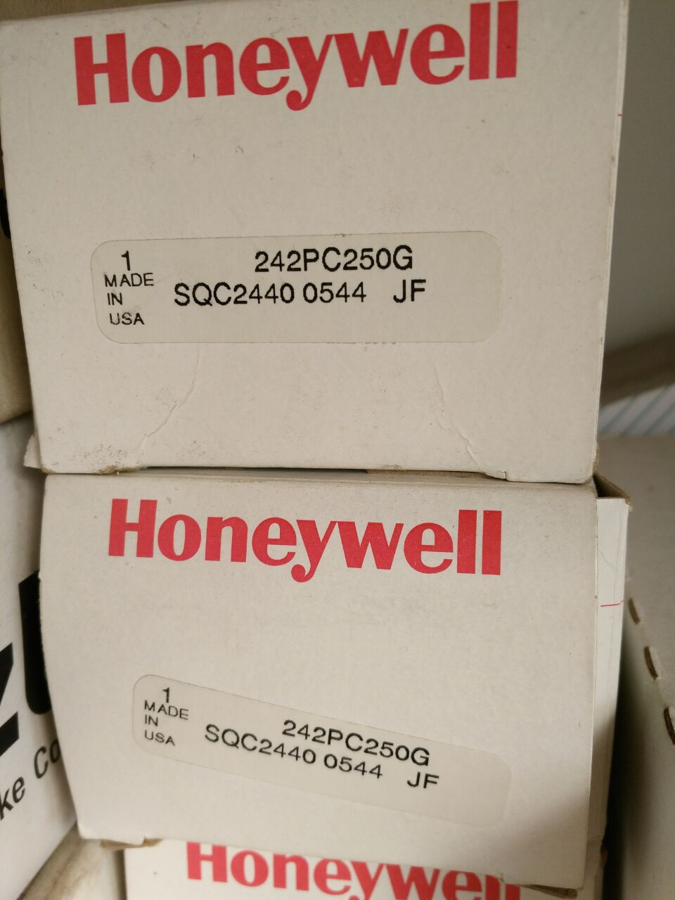 广东深圳242PC250G 美国霍尼韦尔HONEYWELL