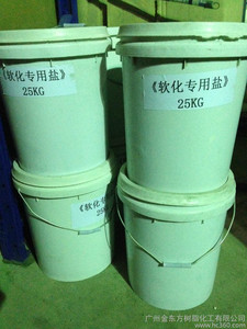 供应国产软化专用再生盐25KG/桶