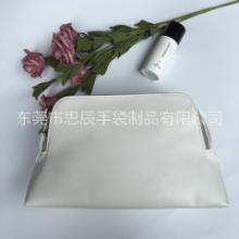 江苏江苏厂家定制白色荔枝纹PU化妆包透明PVC拼接手拿化妆用品收纳包