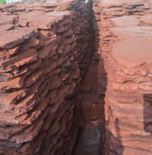 云南保山云南火山石机切面 恒泰 火山岩板材价格