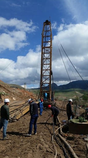 山东临沂农田工程机械、顺达钻机、四川工程机械