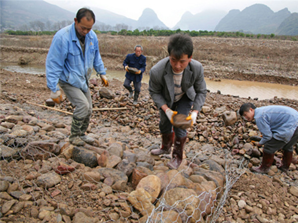 河北河北雷诺护垫厂家教你怎么识别合格的网