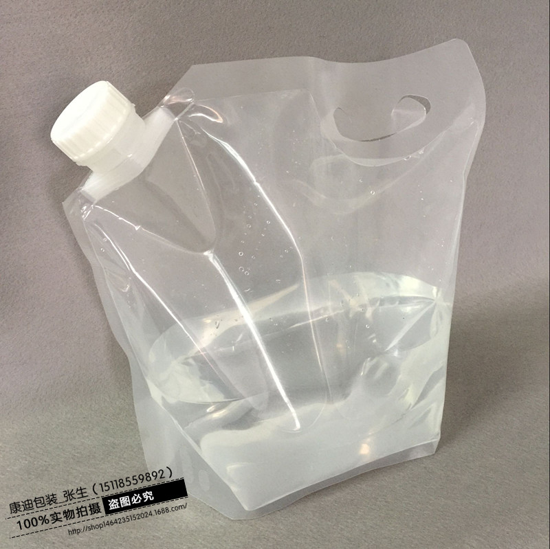 广东广东折叠水袋_5L水袋定做厂家|4升手提袋供应|吸嘴袋袋装水包装